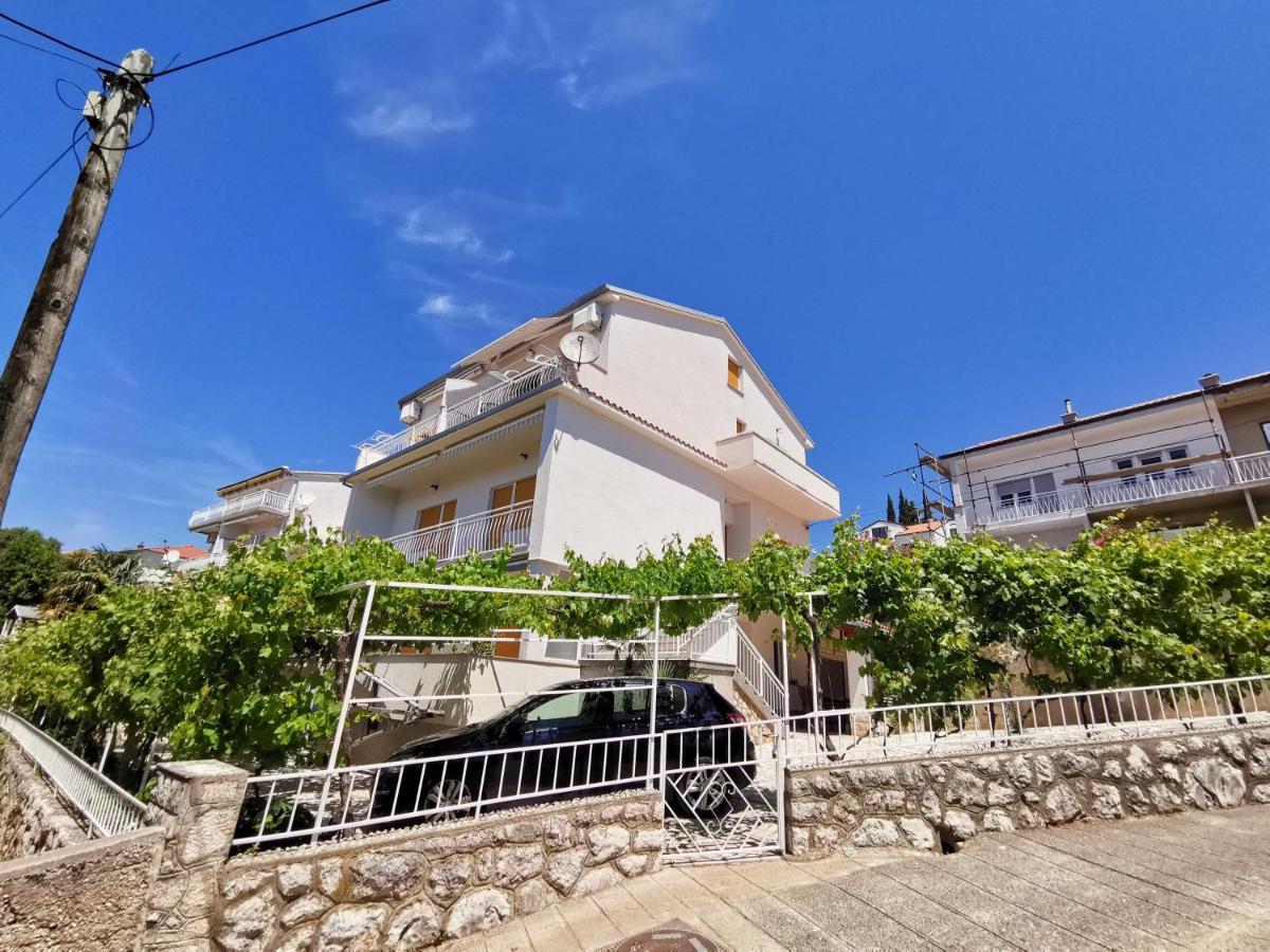 Apartments Maja Драмаль Екстер'єр фото