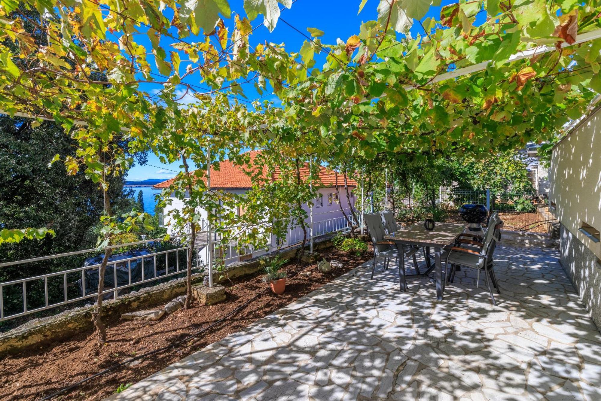 Apartments Maja Драмаль Екстер'єр фото